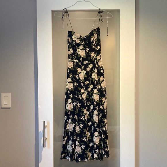 Reformation Elizabeth Evangelista dress - Picture 2 of 6